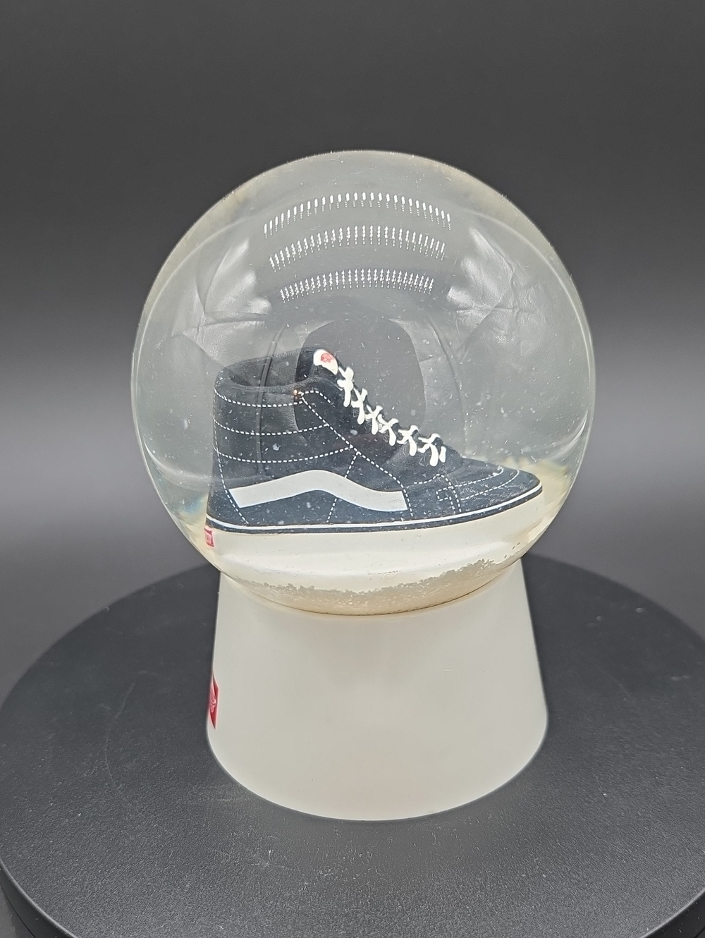 NIOB PROMOTIONAL DISPLAY Vans Black & White Mini High-Top Snow Globe
